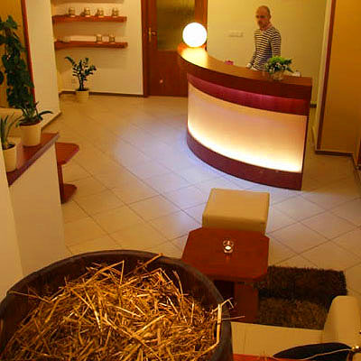 салон, Прага, SPA