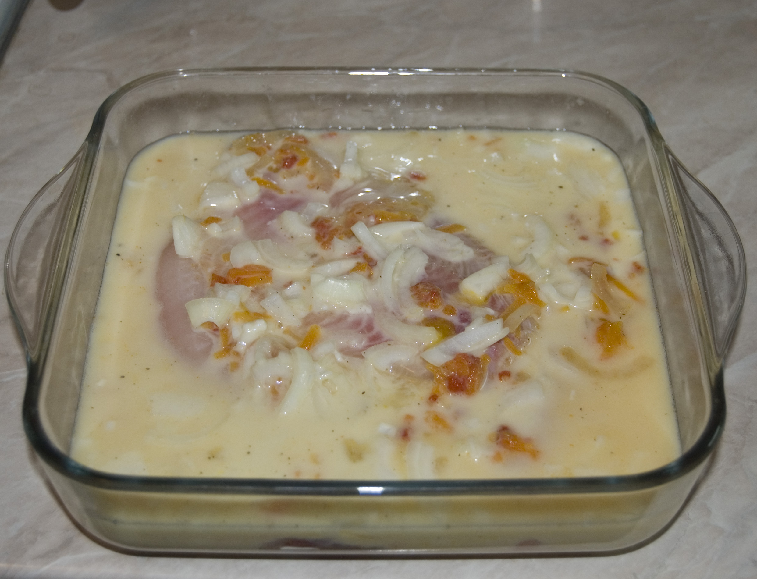 выложить рыбу и залить массой DSC_0589.jpg