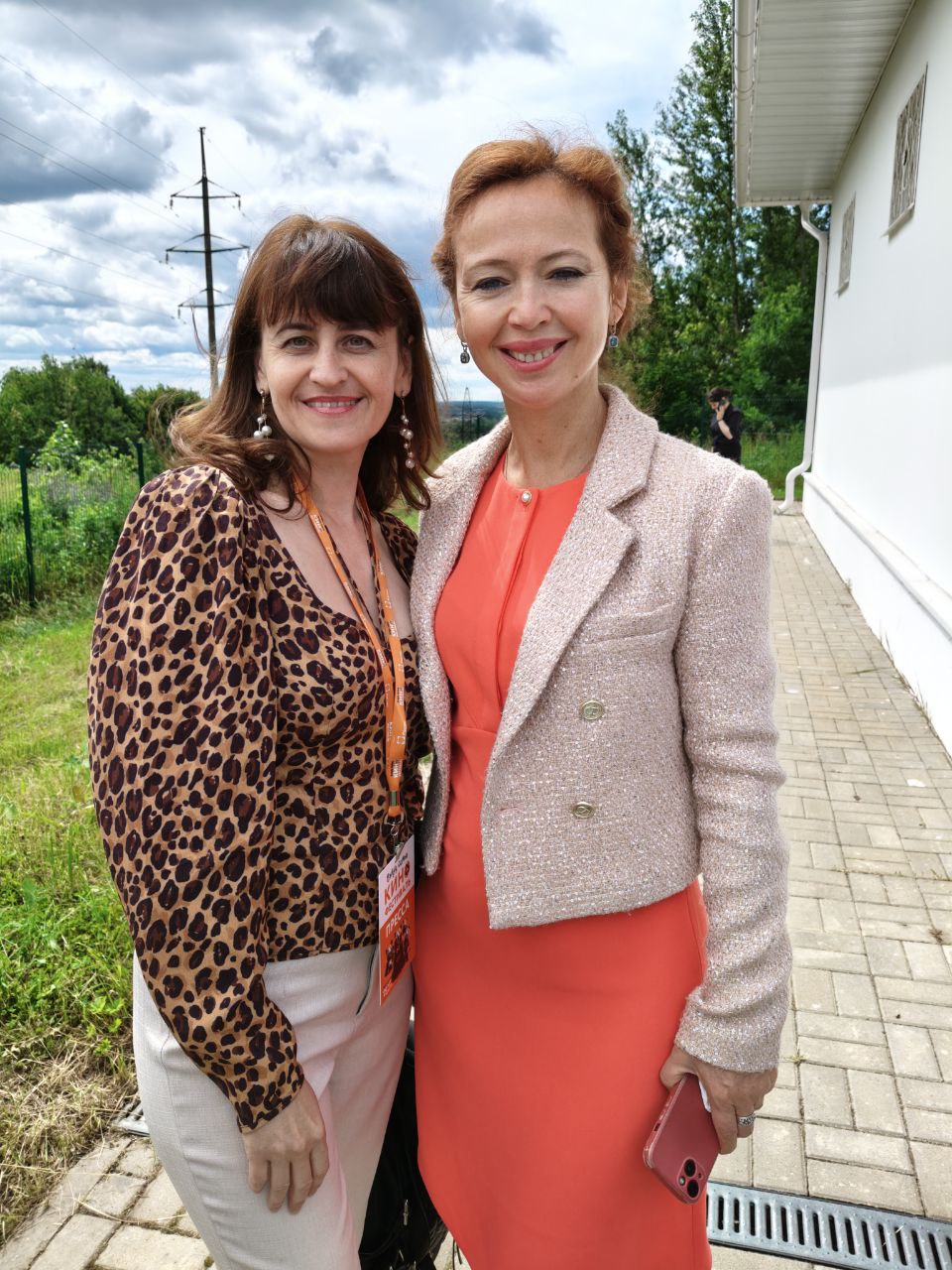Елена Захарова и Лена Хасанова