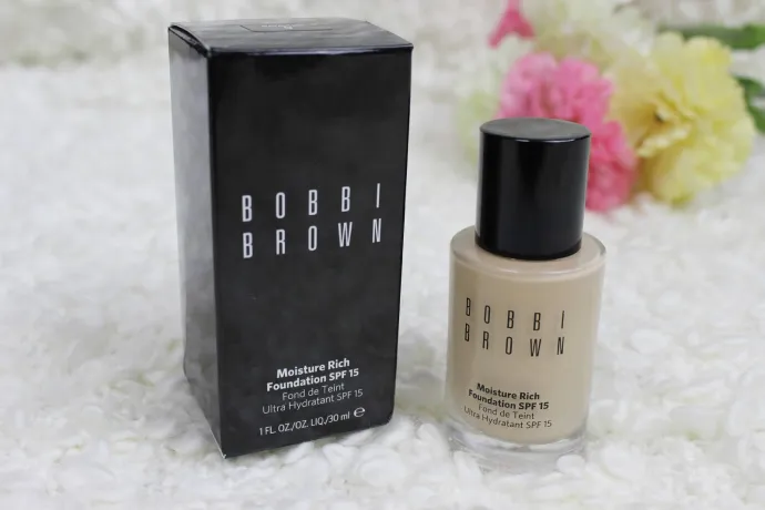 тоналка Bobbi brown moisture rich foundation