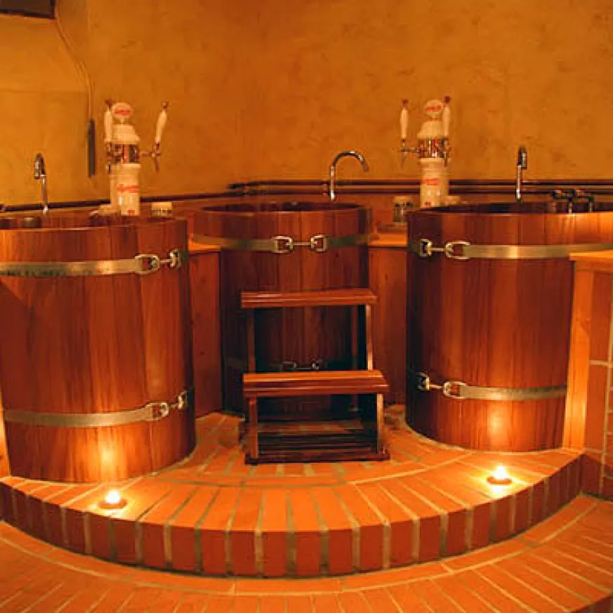 салон, Прага, SPA, пиво, бочки