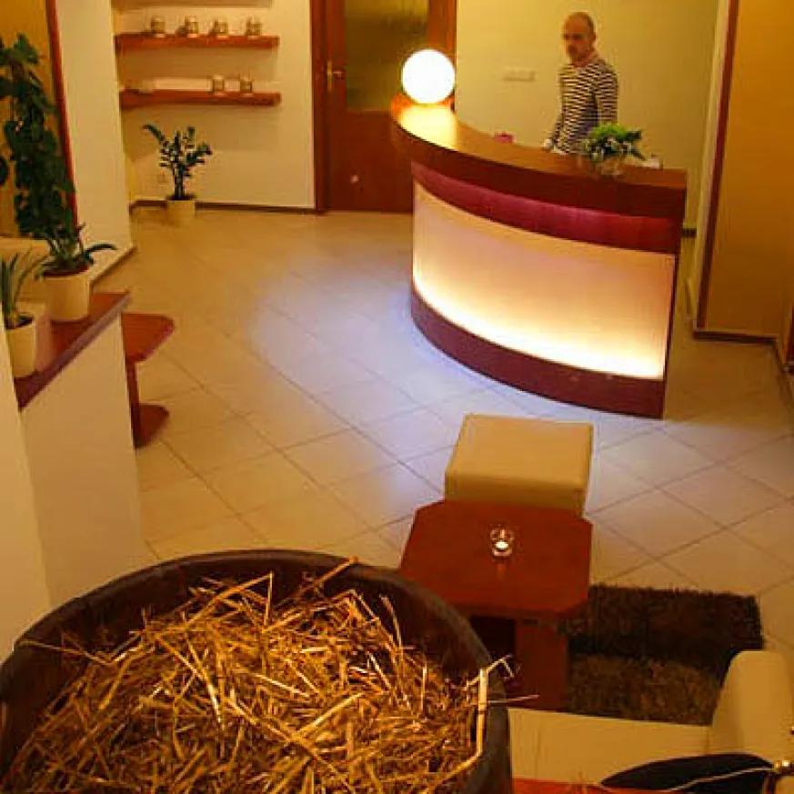 салон, Прага, SPA