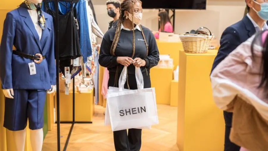 SHEIN X ROCK THE RUNWAY: показ мод «осень-зима» 2021-2022 и музыкальное шоу