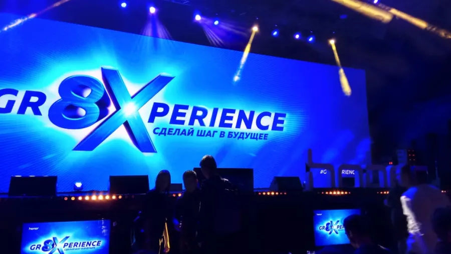 Доступный смартфон Honor 8X с премиальными функциями
