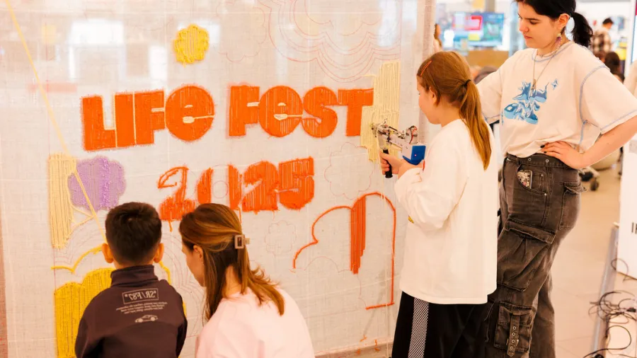 Life Fest 2025: тысячи семей объединились в пространстве радости и вдохновения в ТРЦ «МЕГА Белая Дача»