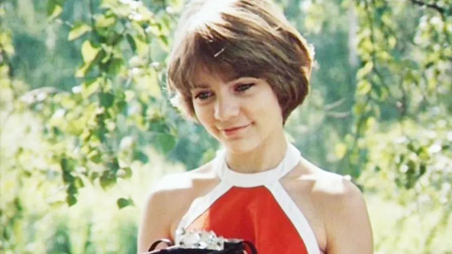 30 лет назад был снят фильм "Гостья из будущего"