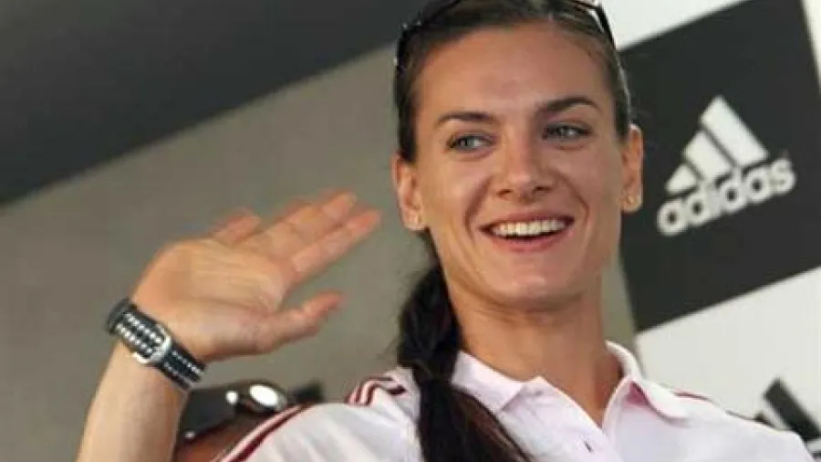 Елена Исинбаева отправилась на Олимпиаду беременной