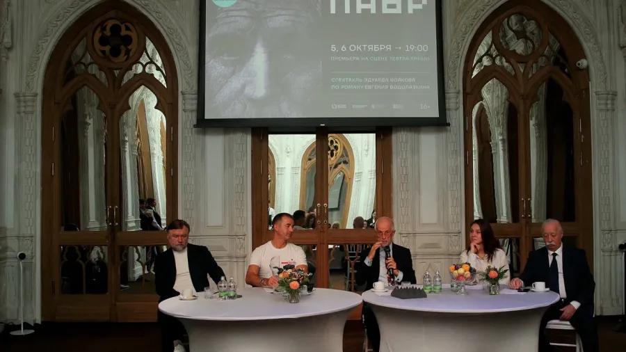 Эдуард Бояков, Дмитрий Певцов и Леонид Якубович: о современном театре и новой постановке «Лавр» по одноименному роману Евгения Водолазкина