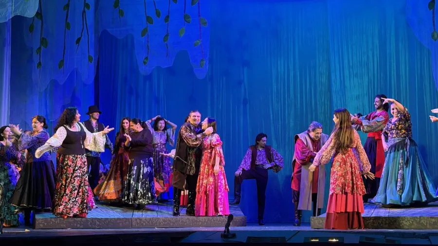 Театр Ромэн представит премьеру спектакля «Трудное счастье»