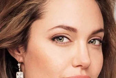 angelina_jolie_1.jpg