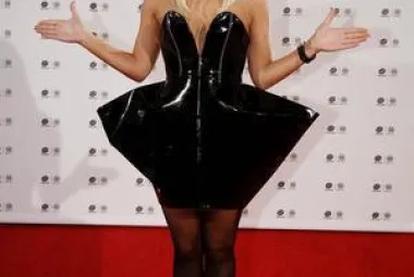lady_gaga_2300989.jpg