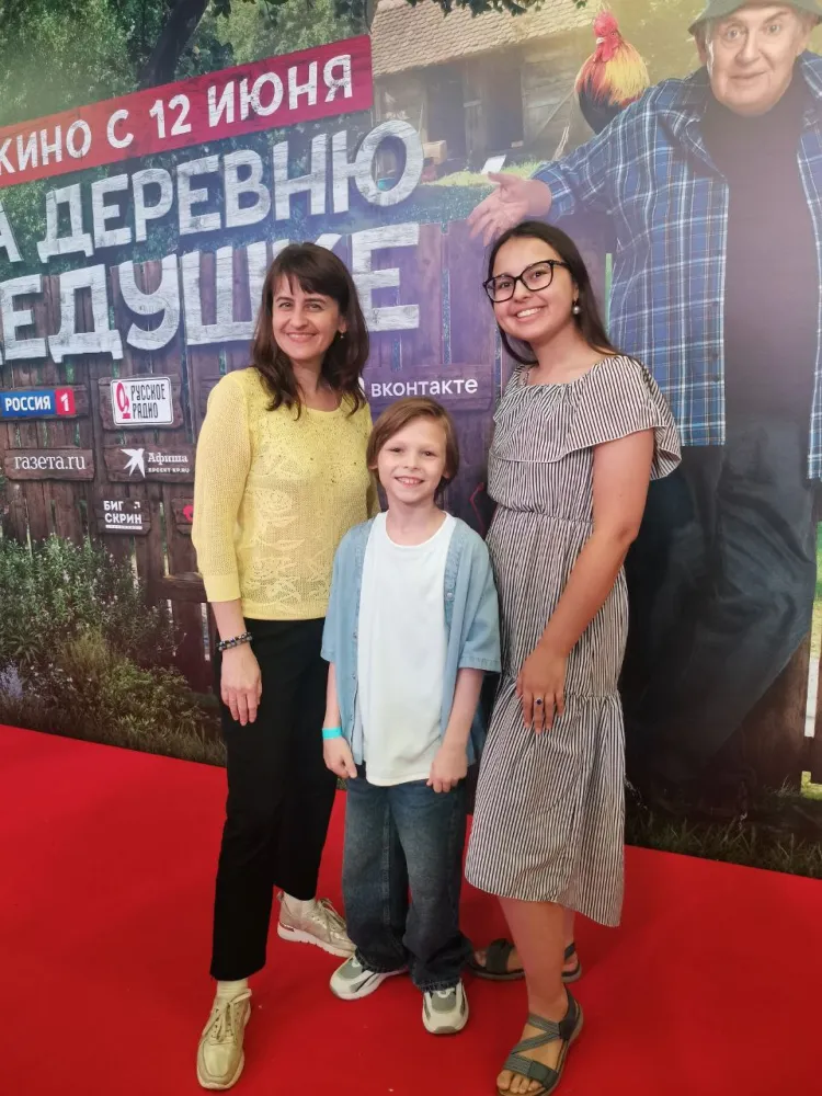 Лена Хасанова, Диана Газизова, Ярослав Головнев